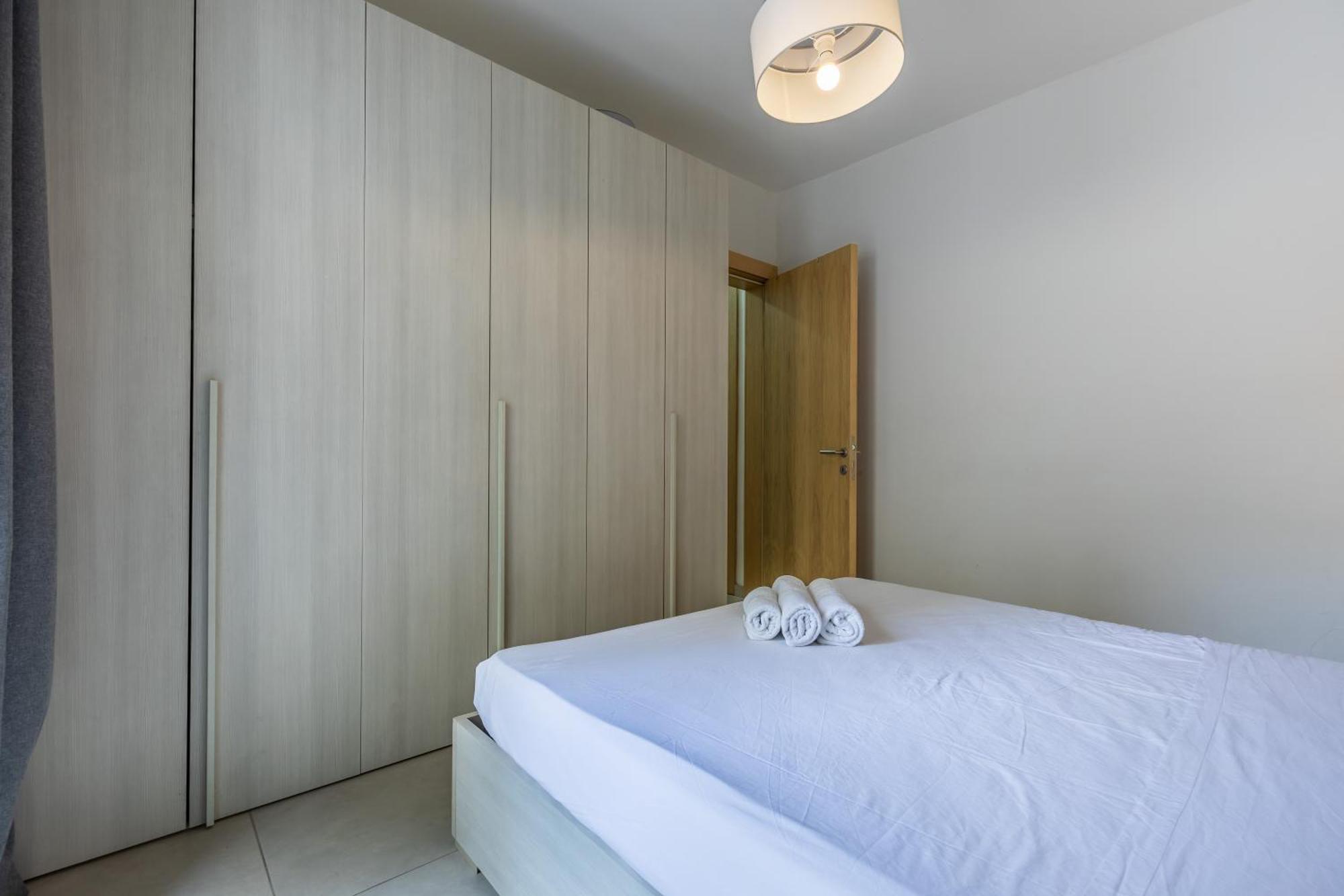 Superb 3Br Apt Close To Seafront Gzira Zimmer foto